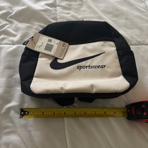 Nike Sportswear Futura 365 Mini Back Pack Bag * NWT * Unisex - Picture 6 of 6